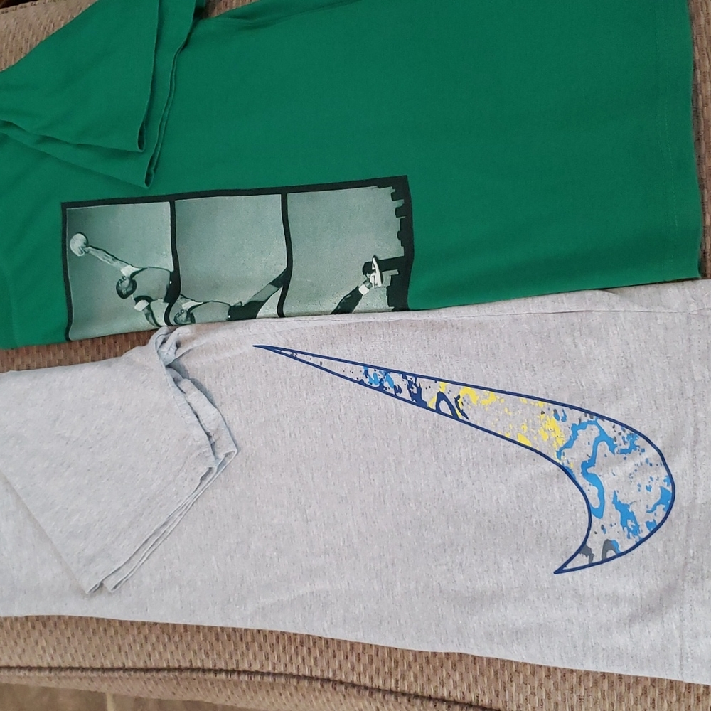 Nike tshirts